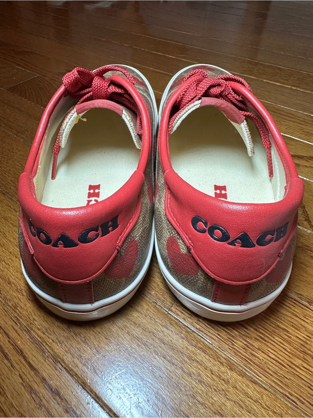 Coach Citysole Logo Heart Love Red Sneakers- Rare- 9.5 - Picture 4 of 8